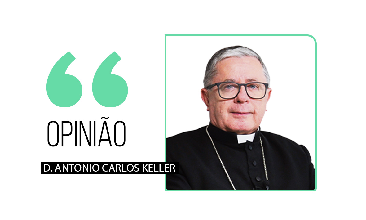 Capa Maria, sinal de esperança e modelo de entrega total